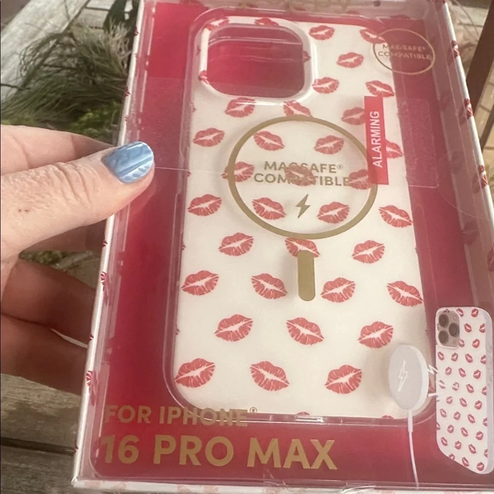 Xo poppy red lips iPhone 16 pro max case